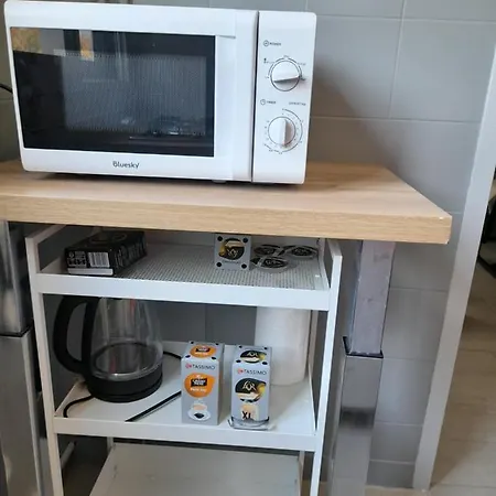 Apartment F1 A 5 Minutes Des Plages Et De La Gare Vallauris